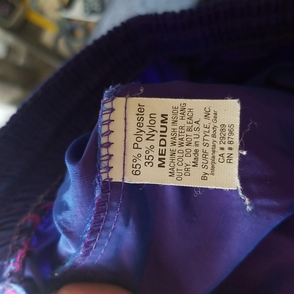 Vintage Surf Style Iridescent wind suit - Picture 6 of 6